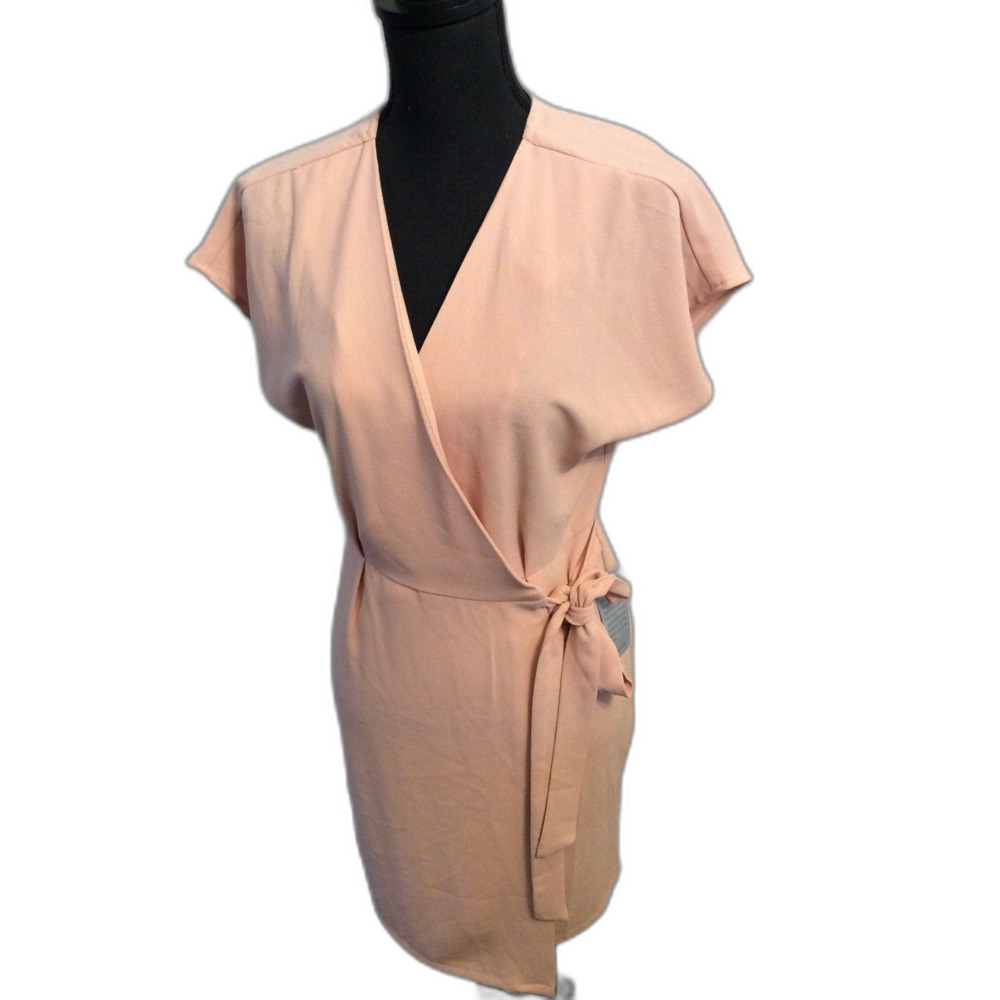 New NWT Bobeau Wrap Dress Size XS Pink Short Sleeves